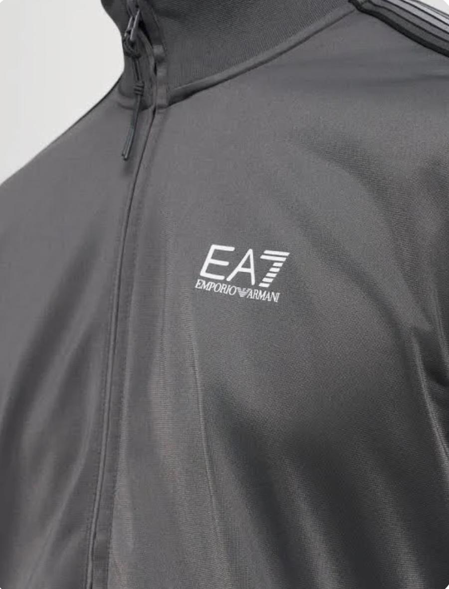 Tuta Emporio Armani 7